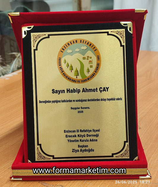 Plaket